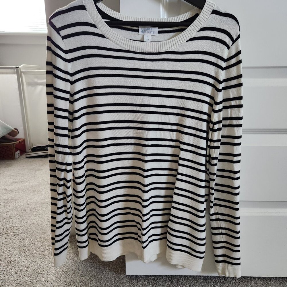 Market & Spruce lightweight sweater